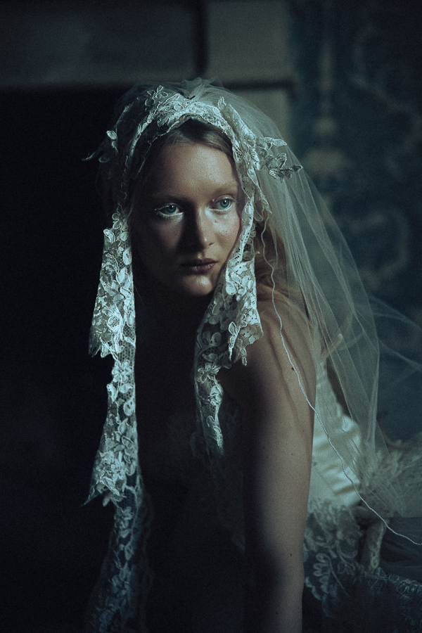 Gothic Ethereal Bride nay Coralie of the Valley
